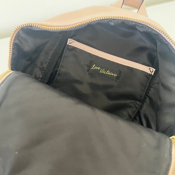 Victoria's Secret V-Quilt City Mini Backpack Purse Adjustable Straps Pink - Picture 8 of 11